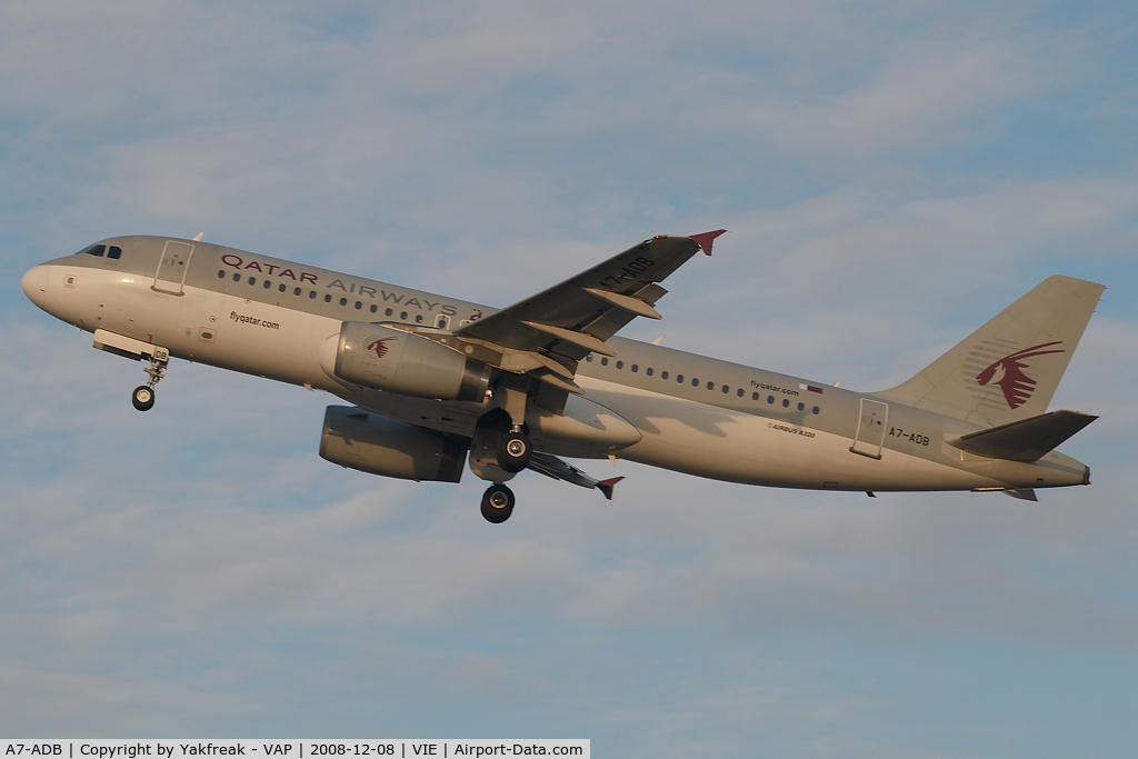 A7-ADB, 2001 Airbus A320-232 C/N 1648, Qatar Airways Airbus 320