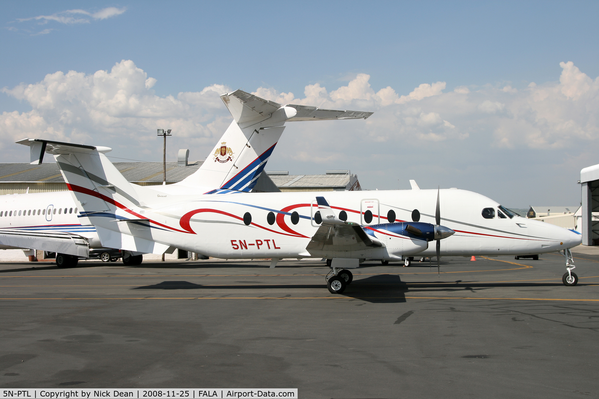 5N-PTL, 1996 Beech 1900D C/N UE-215, FALA