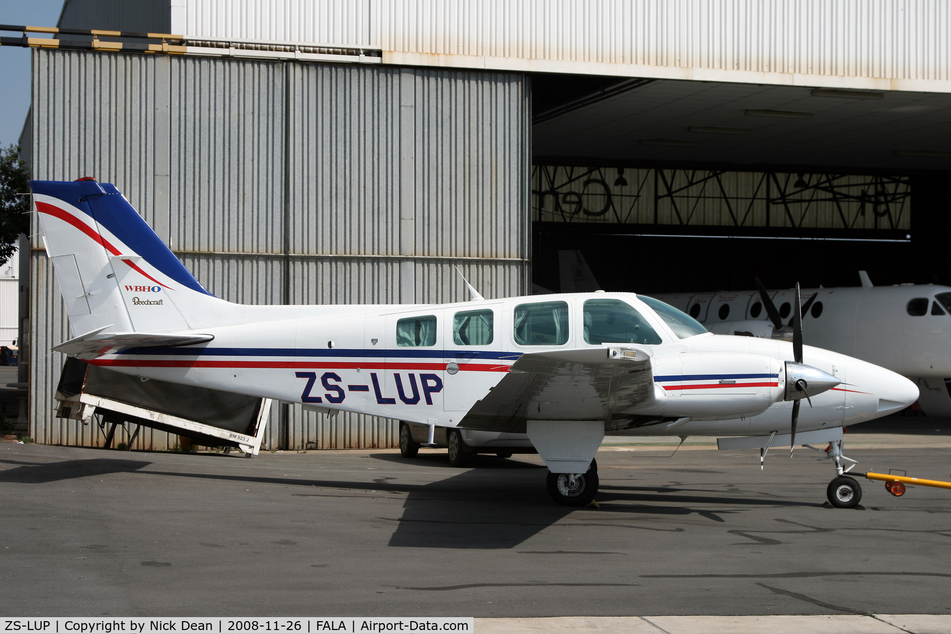 ZS-LUP, 1984 Beechcraft 58 Baron C/N TH-1437, FALA