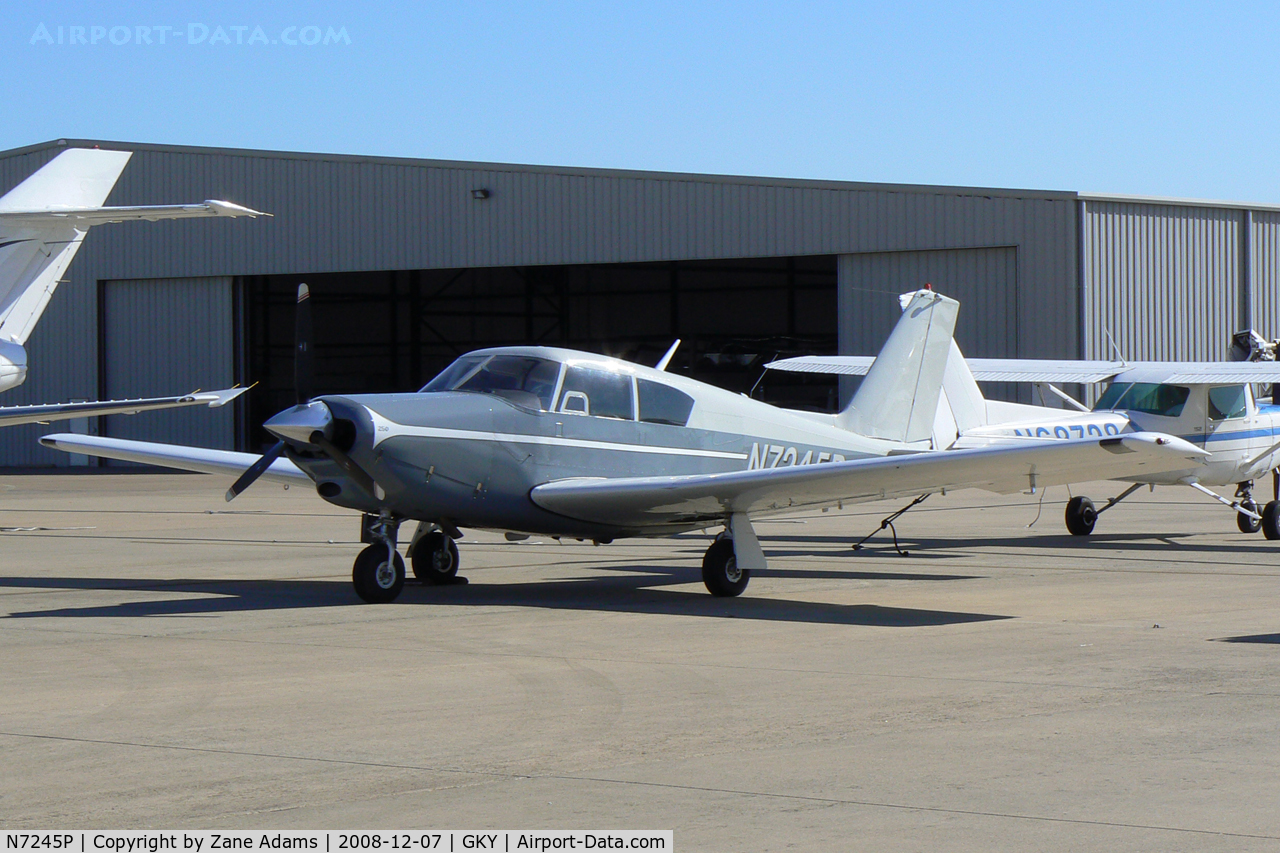 N7245P, 1960 Piper PA-24-250 Comanche C/N 24-2419, At Arlington Municipal