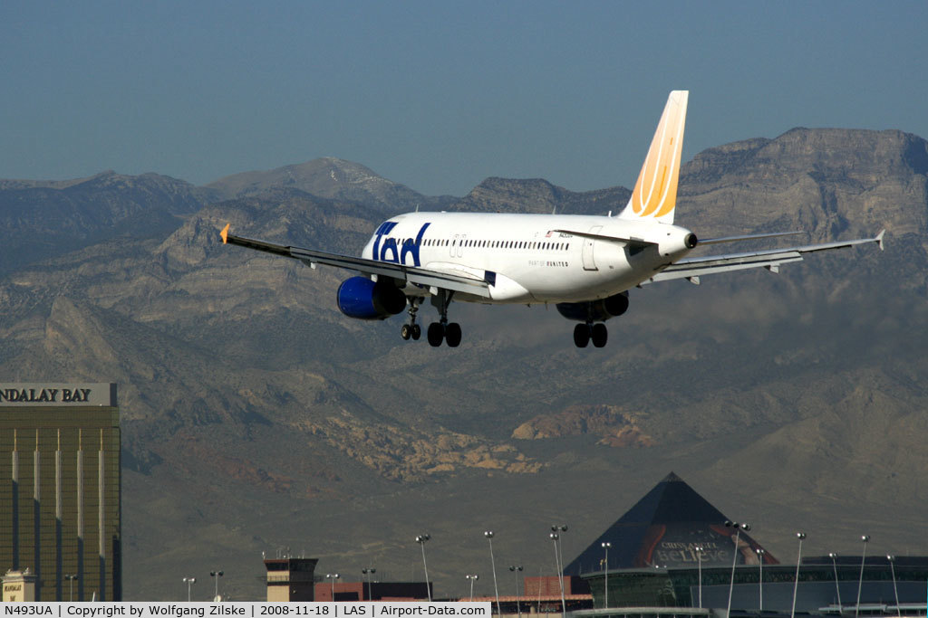 N493UA, 2002 Airbus A320-232 C/N 1821, Going to Las Vegas
