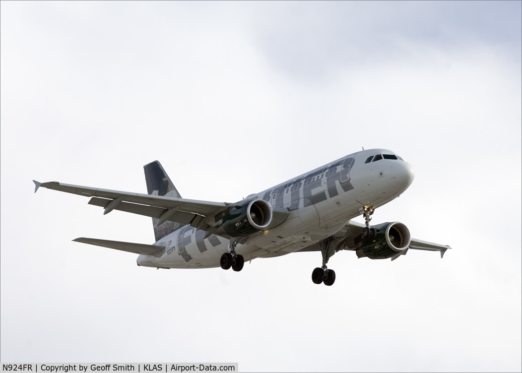 N924FR, 2003 Airbus A319-111 C/N 2030, Frontier Airlines Airbus A319-111