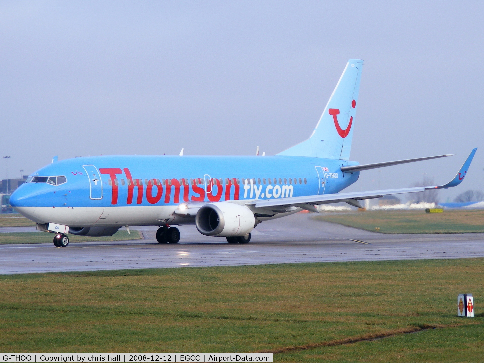 G-THOO, 1998 Boeing 737-33V C/N 29335, Thomson