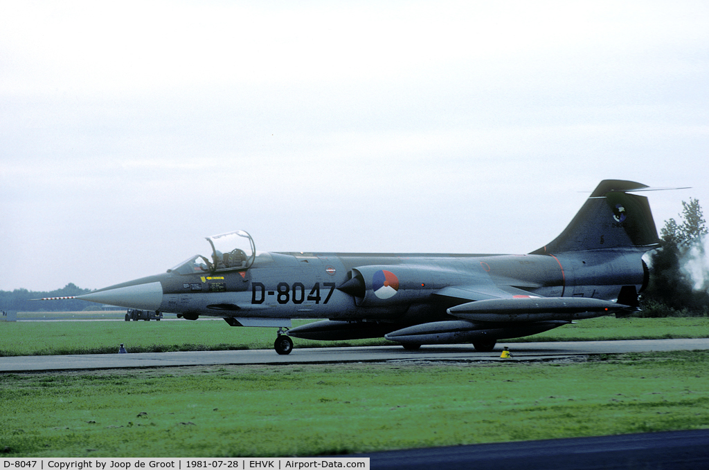 D-8047, Lockheed F-104G Starfighter C/N 683-8047, This picture was taken with my good old Praktica. D-8047 was w/o in december 1981.