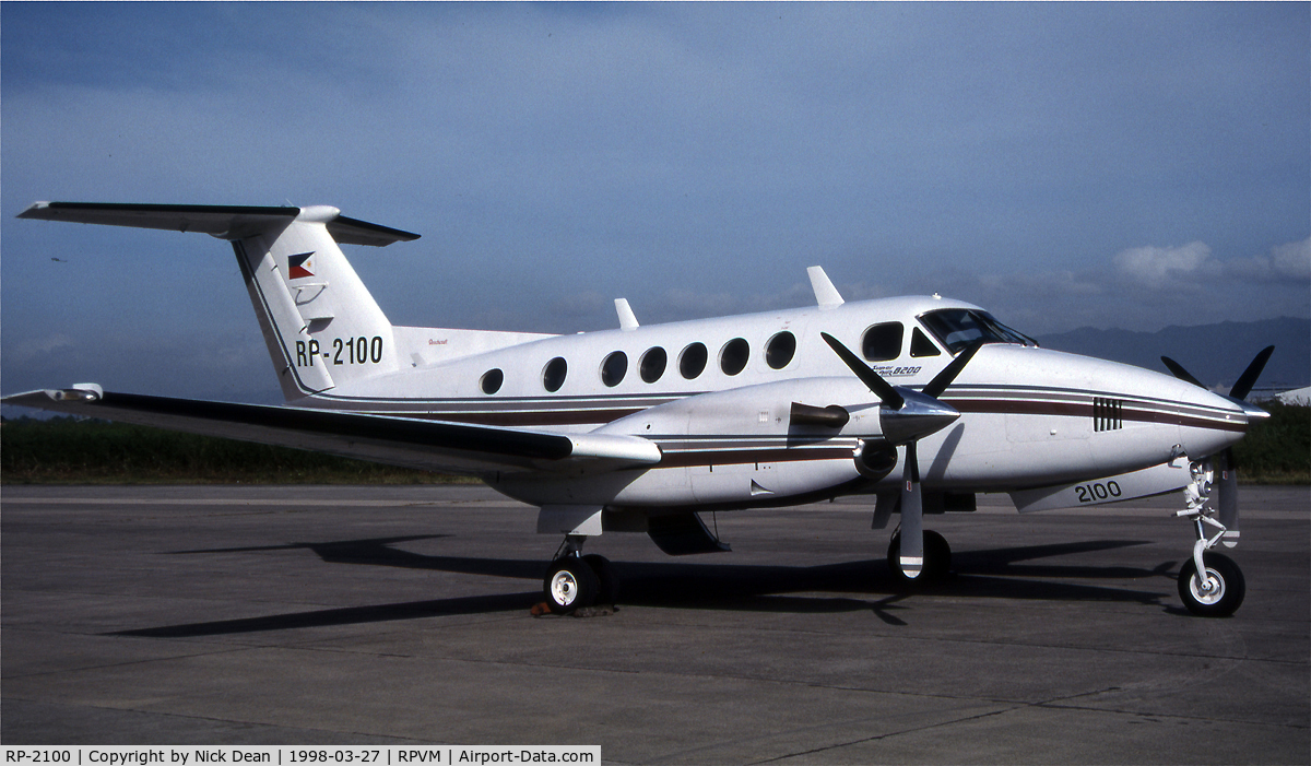 RP-2100, 1991 Beechcraft B200 King Air C/N BB-1405, RPVM (This aircraft is incorrectly reported as RP-C2100)