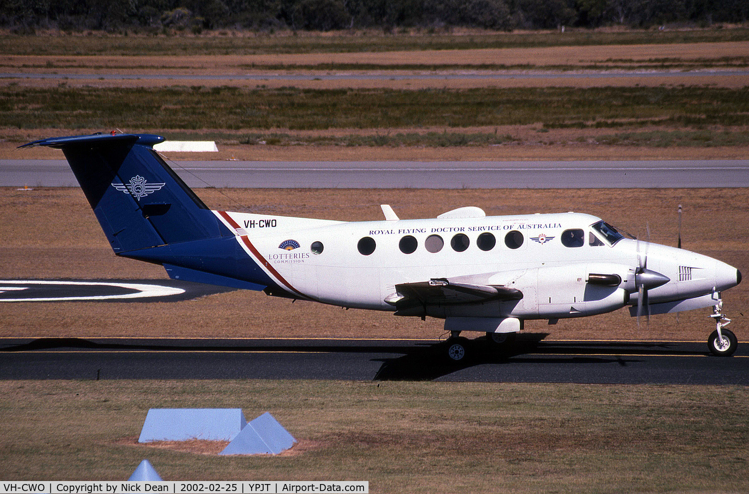 VH-CWO, 1984 Beech B200C King Air C/N BL-72, YPJT (seen a few years earlier in a different scheme)