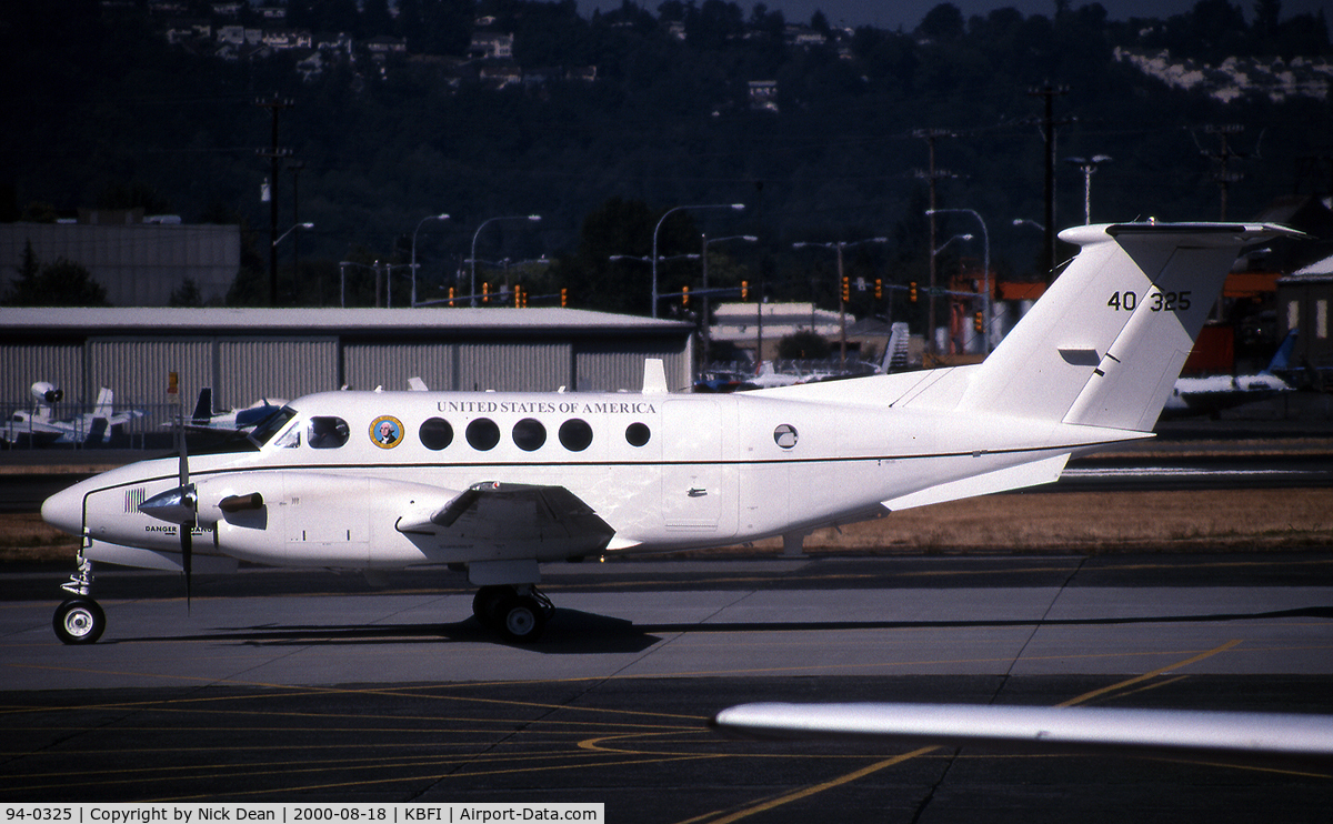 94-0325, 1994 Beech C-12R Huron C/N BW-014, KBFI