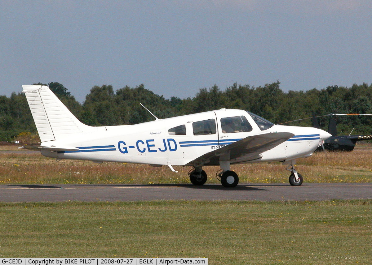 G-CEJD, 2005 Piper PA-28-161 Warrior III C/N 2842244, WESTON AIR THRUXTON EGHO