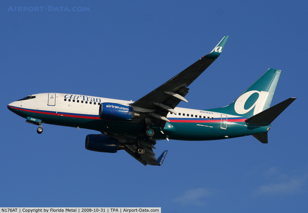 N176AT, 2005 Boeing 737-76N C/N 32654, Air Tran 737-700