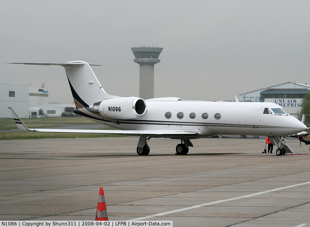 N1086, 1988 Gulfstream Aerospace G-IV C/N 1086, Parked at the General Aviation area...