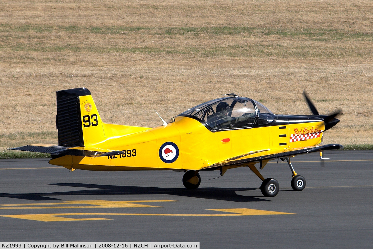 NZ1993, 1999 Pacific Aerospace CT/4E Airtrainer C/N 208, Unusual visitor