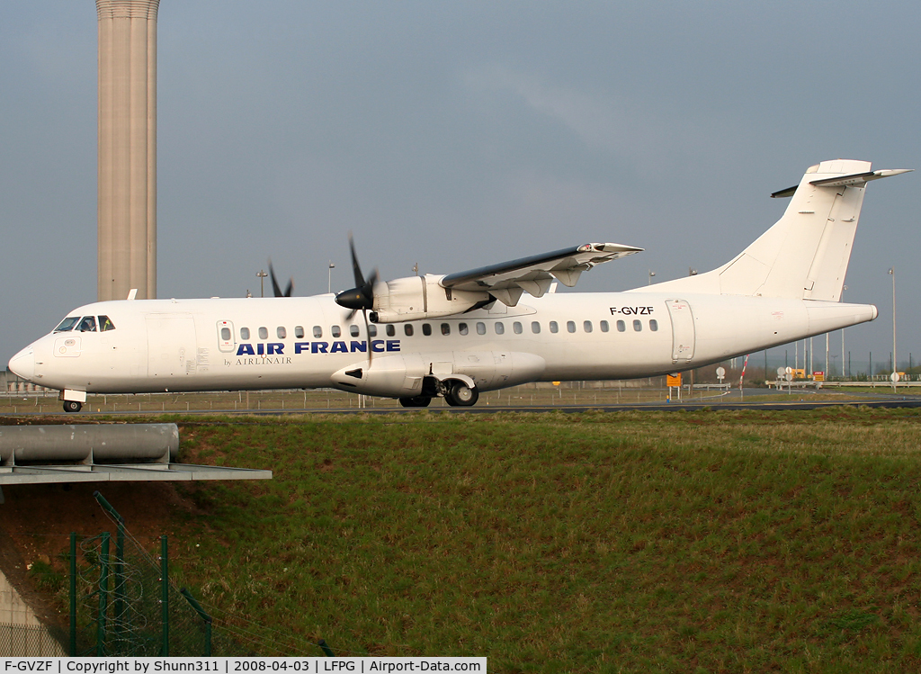 F-GVZF, 1995 ATR 72-212 C/N 461, Taxiing on parallels runways