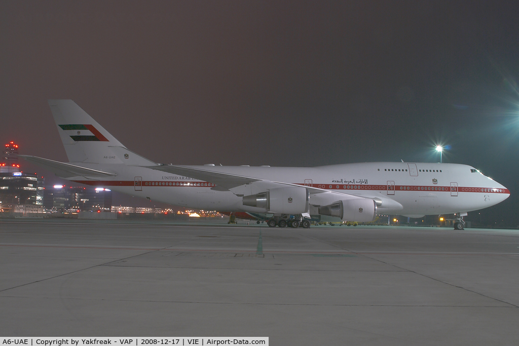 A6-UAE, 1999 Boeing 747-48EM C/N 28551, UAE Government Boeing 747-400