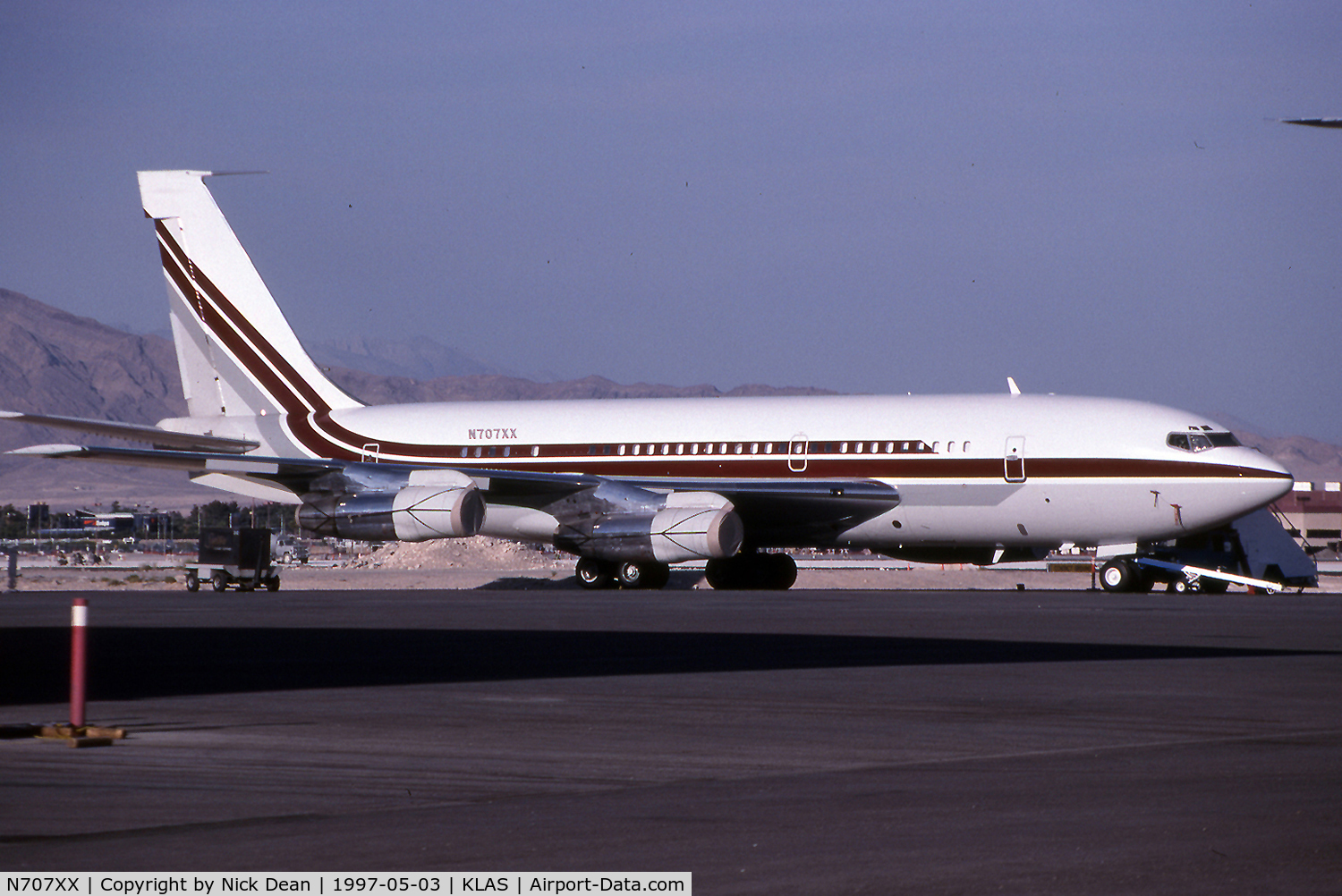 N707XX, 1964 Boeing 707-138B C/N 18740, KLAS (Now owned by John Travolta and registered N707JT)