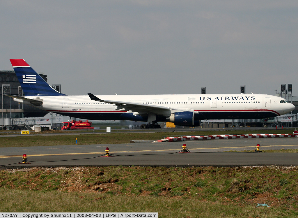 N270AY, 2000 Airbus A330-323 C/N 315, Rolling for departure