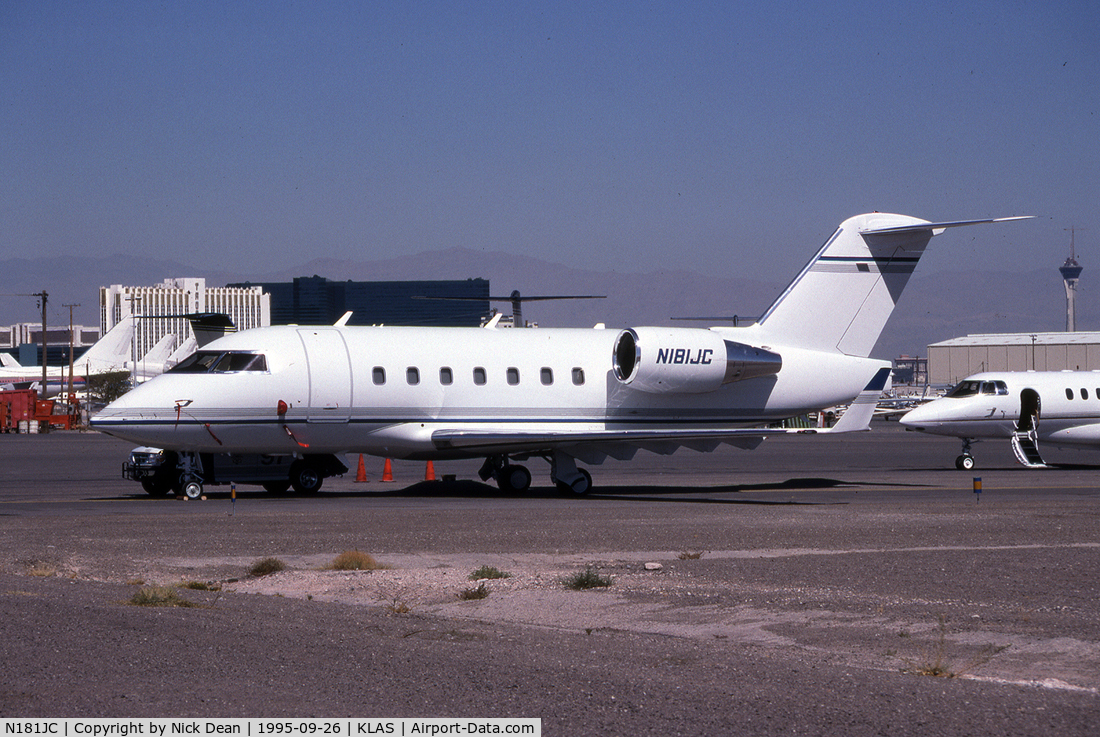 N181JC, 1995 Canadair Challenger 601-3R (CL-600-2B16) C/N 5173, KLAS (Seen here as n181JC at NBAA this aircraft is now registered D-AKUE as posted)