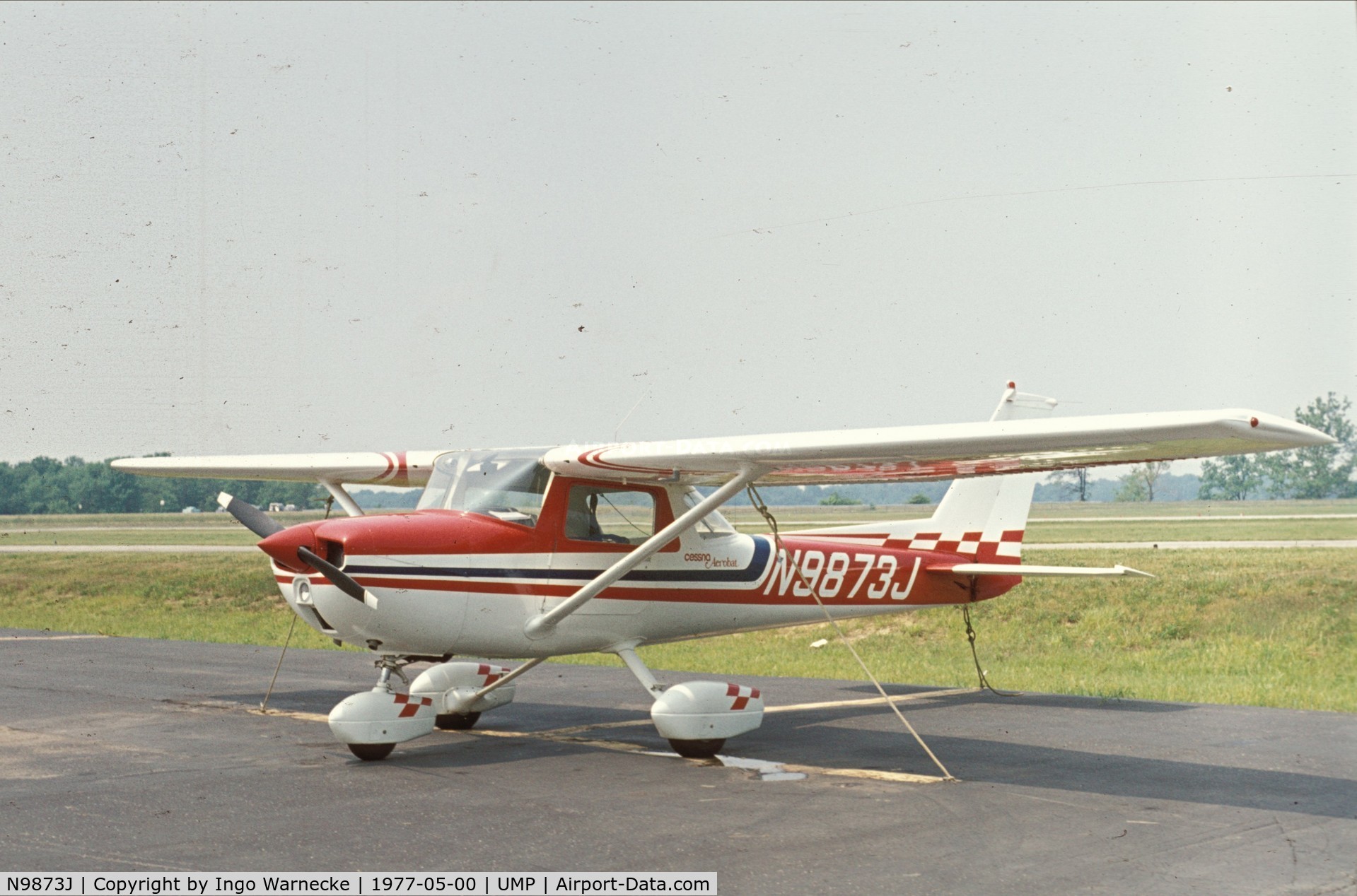 N9873J, 1976 Cessna A150M Aerobat C/N A1500682, Cessna A150M Aerobat at Indianapolis Metropolitan Airport