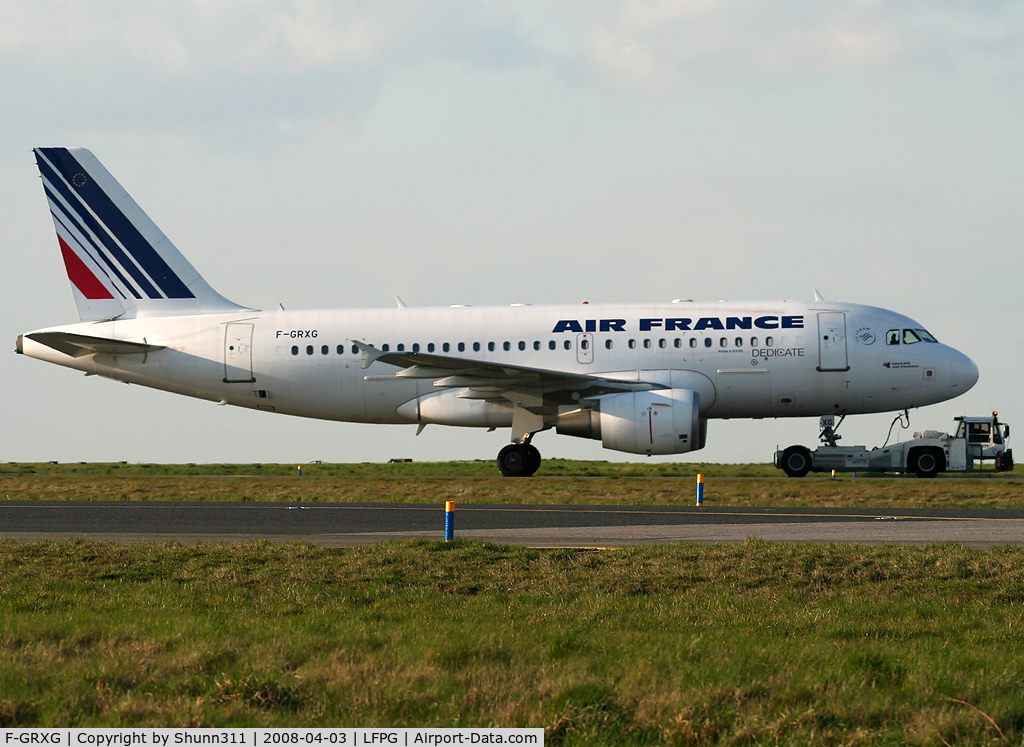 F-GRXG, 2004 Airbus A319-115LR C/N 2213, Trackted from Air France facility