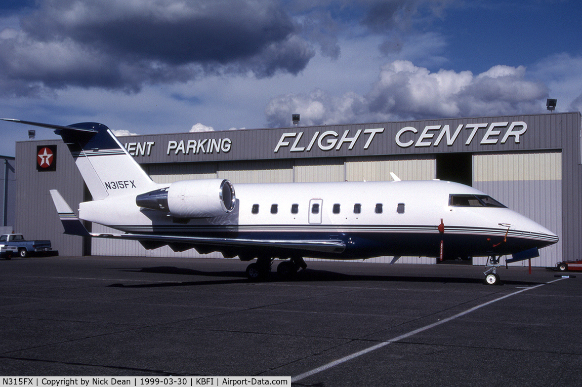 N315FX, 1998 Bombardier Challenger 604 (CL-600-2B16) C/N 5376, KBFI