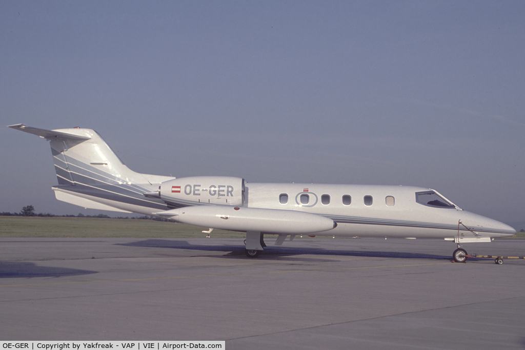 OE-GER, 1977 Learjet 35A C/N 35A-143, Air Taxi Learjet 35