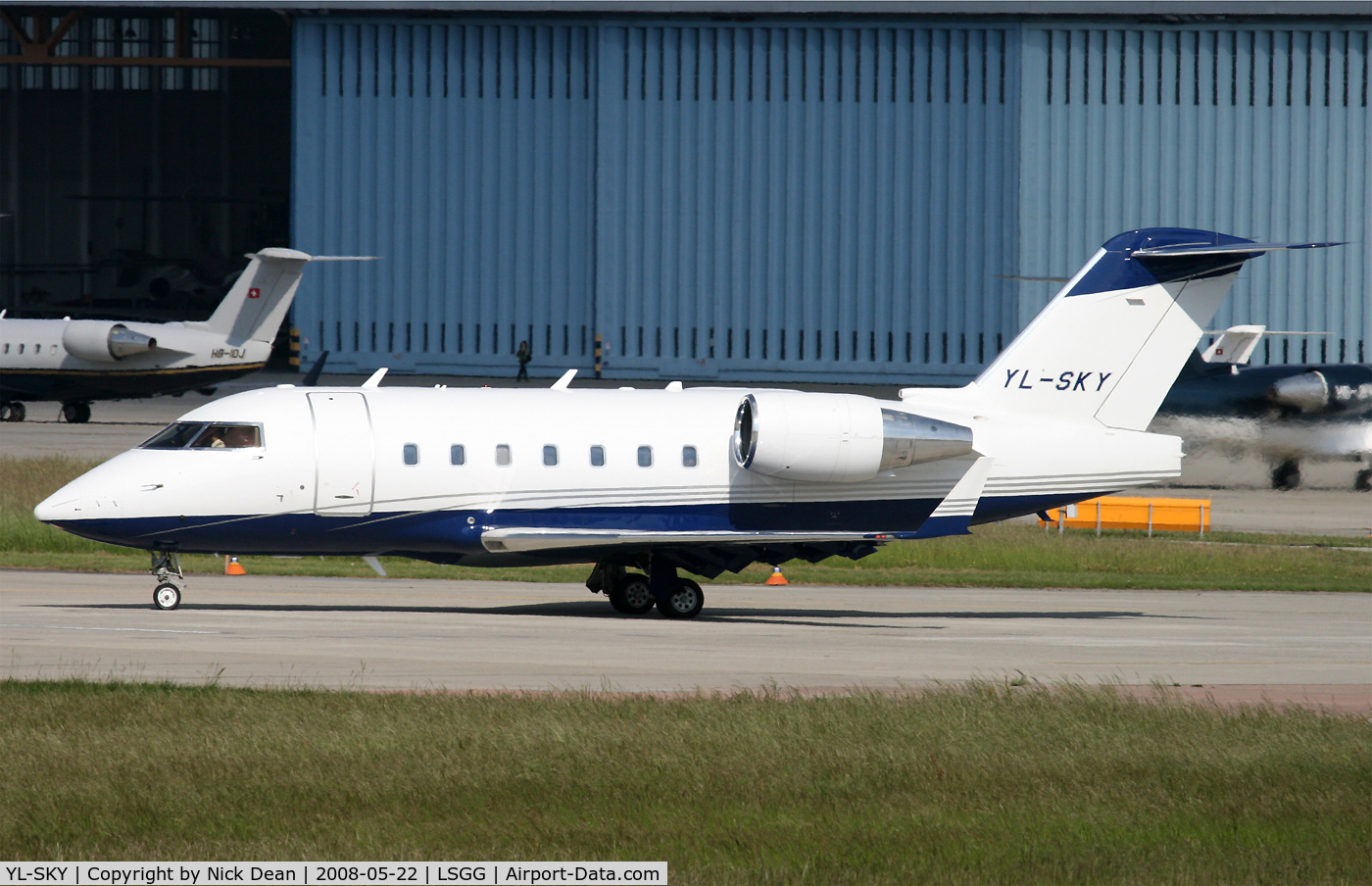 YL-SKY, 2002 Bombardier Challenger 604 (CL-600-2B16) C/N 5532, LSGG