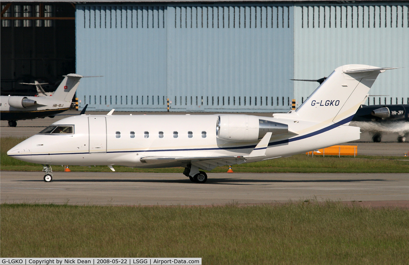 G-LGKO, 2005 Bombardier Challenger 604 (CL-600-2B16) C/N 5610, LSGG
