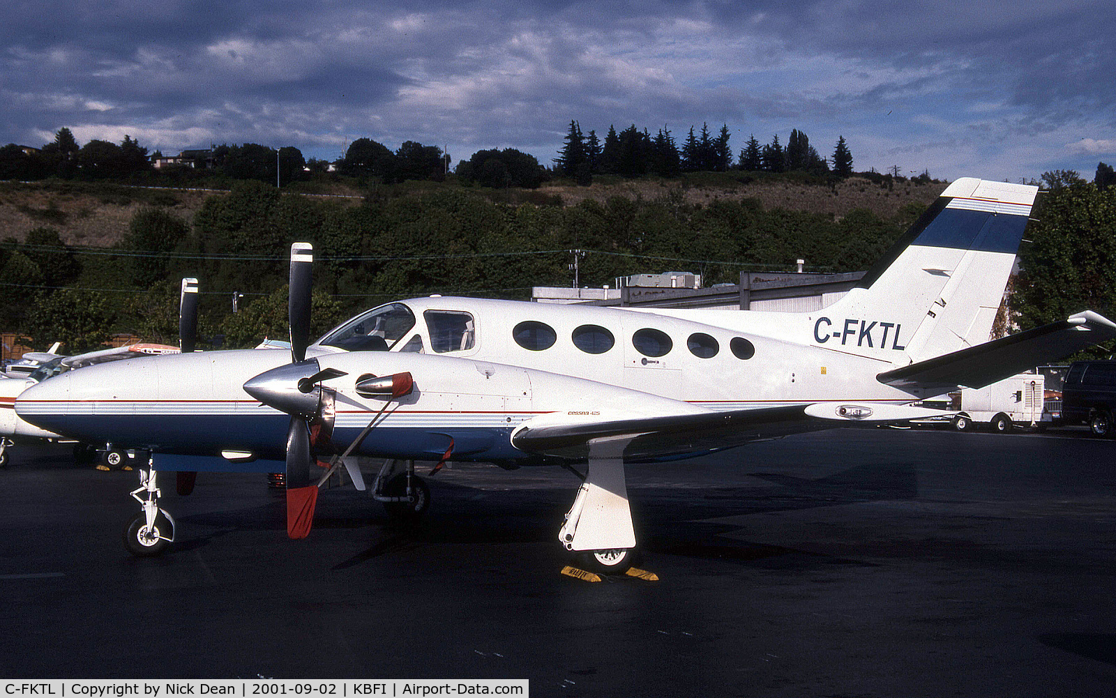 C-FKTL, 1981 Cessna 425 Corsair C/N 425-0008, KBFI
