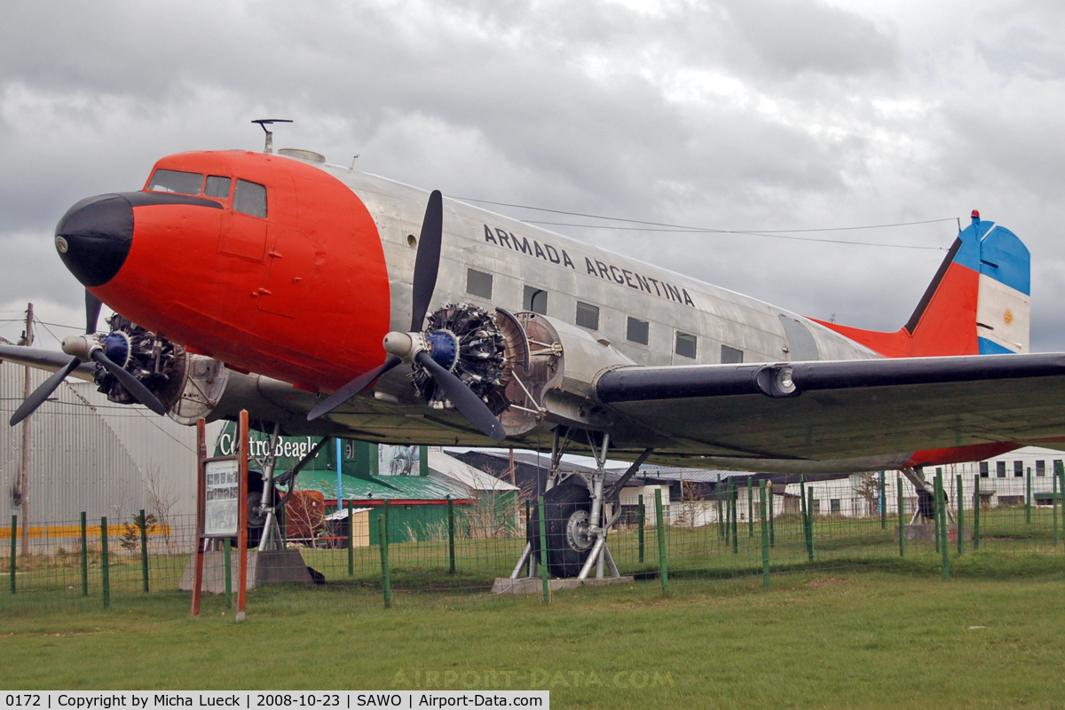 0172, 1942 Douglas C-47A-30-DL Skytrain C/N 9578, At Ushuaia-Comandante Berisso Airport, TF
