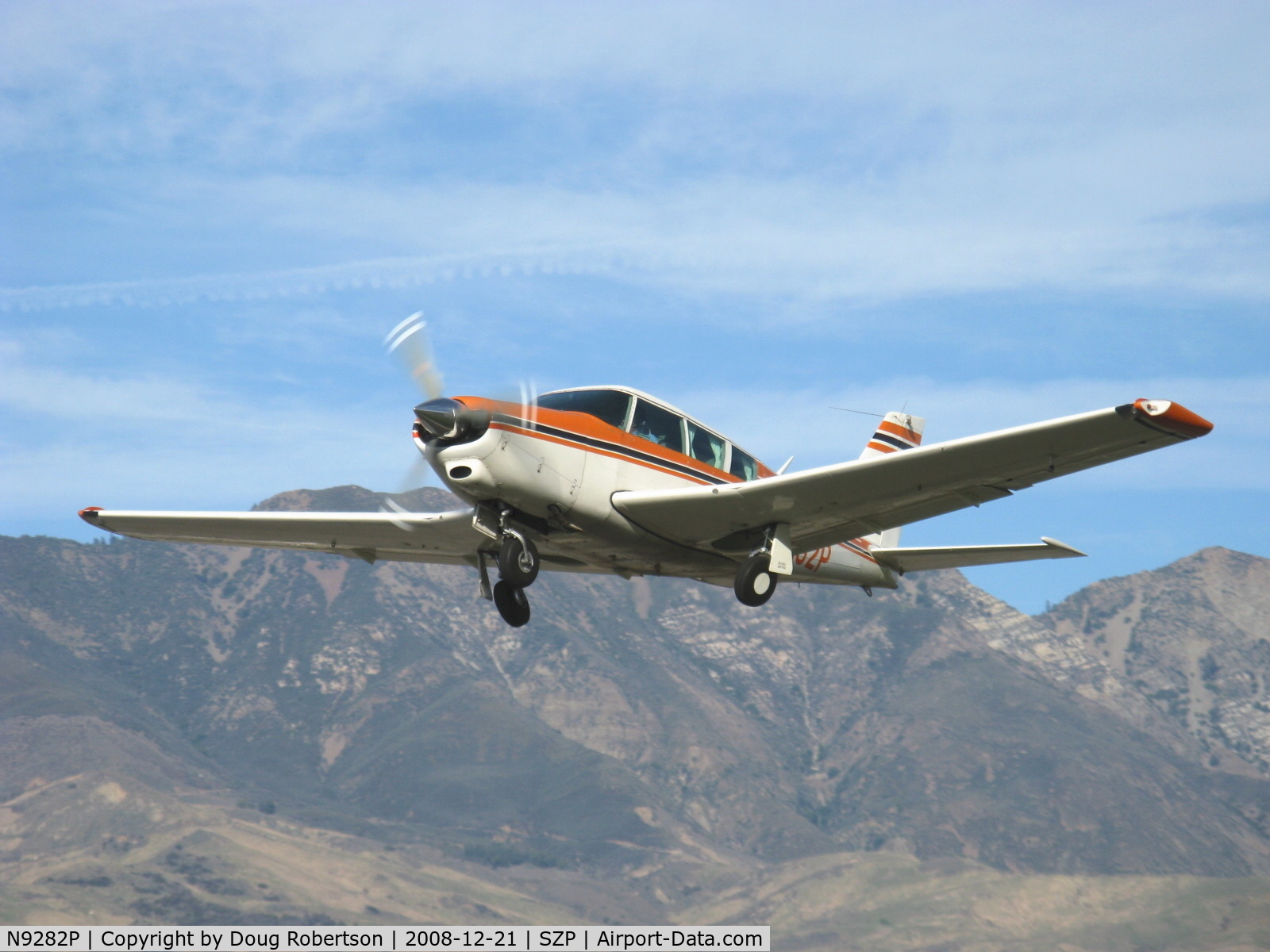 N9282P, 1968 Piper PA-24-260 C/N 24-4782, 1968 Piper PA-24-260B COMANCHE, Lycoming IO-540-D4A5 260 Hp, Experimental class, takeoff climb Rwy 22, gear coming up