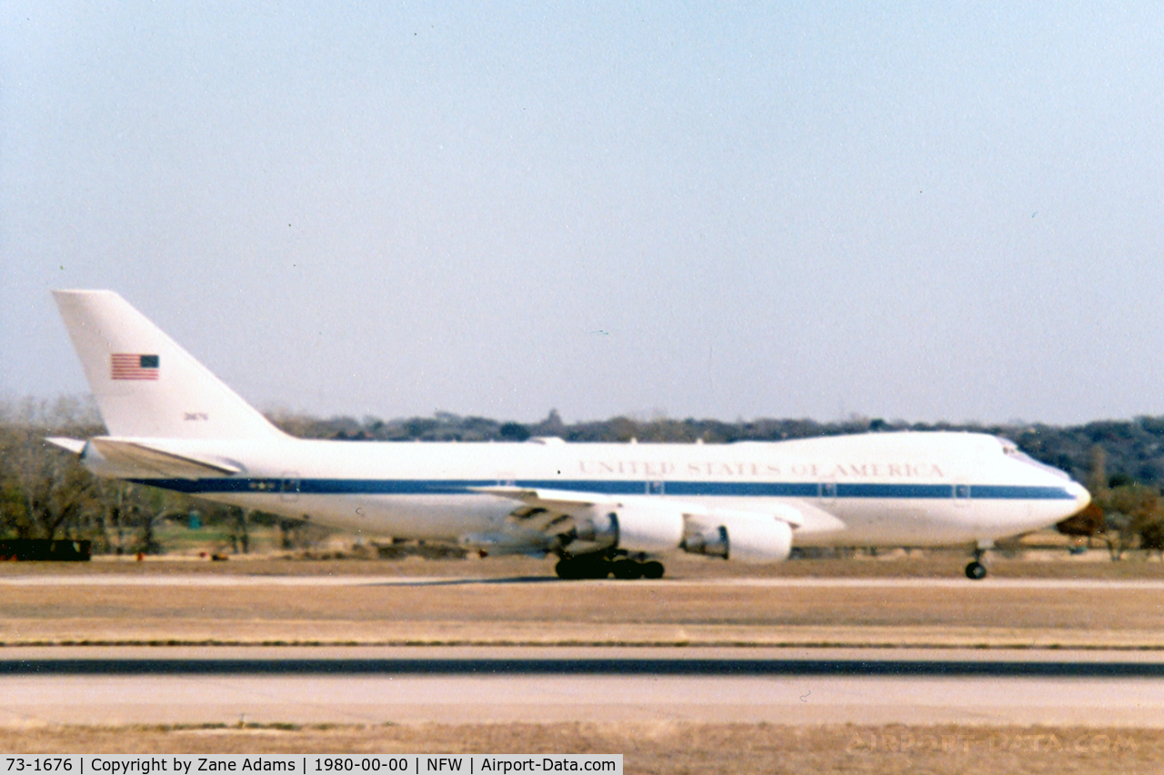 73-1676, 1973 Boeing E-4B C/N 20682, E-4B at Carswell AFB