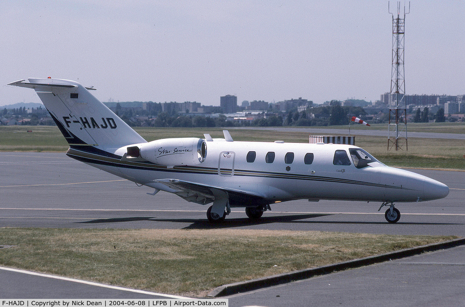 F-HAJD, 2003 Cessna 525 CitationJet CJ1 C/N 525-0523, LFPB