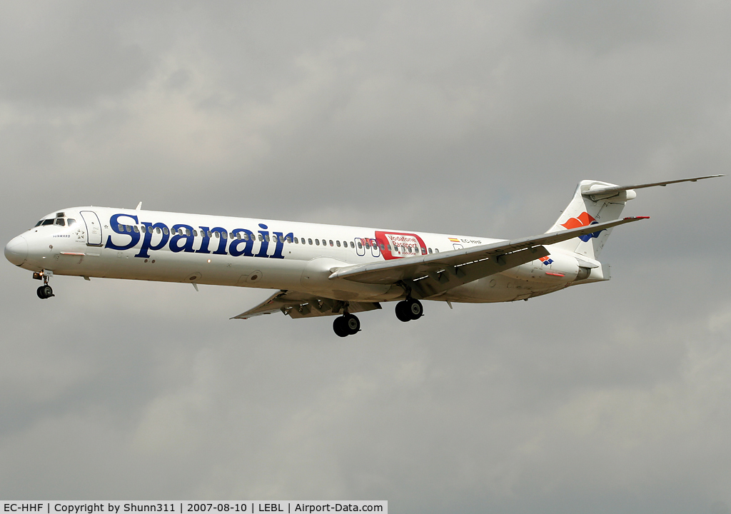 EC-HHF, 1988 McDonnell Douglas MD-82 (DC-9-82) C/N 49509, Landing rwy 25L with 'Vodafone' logo