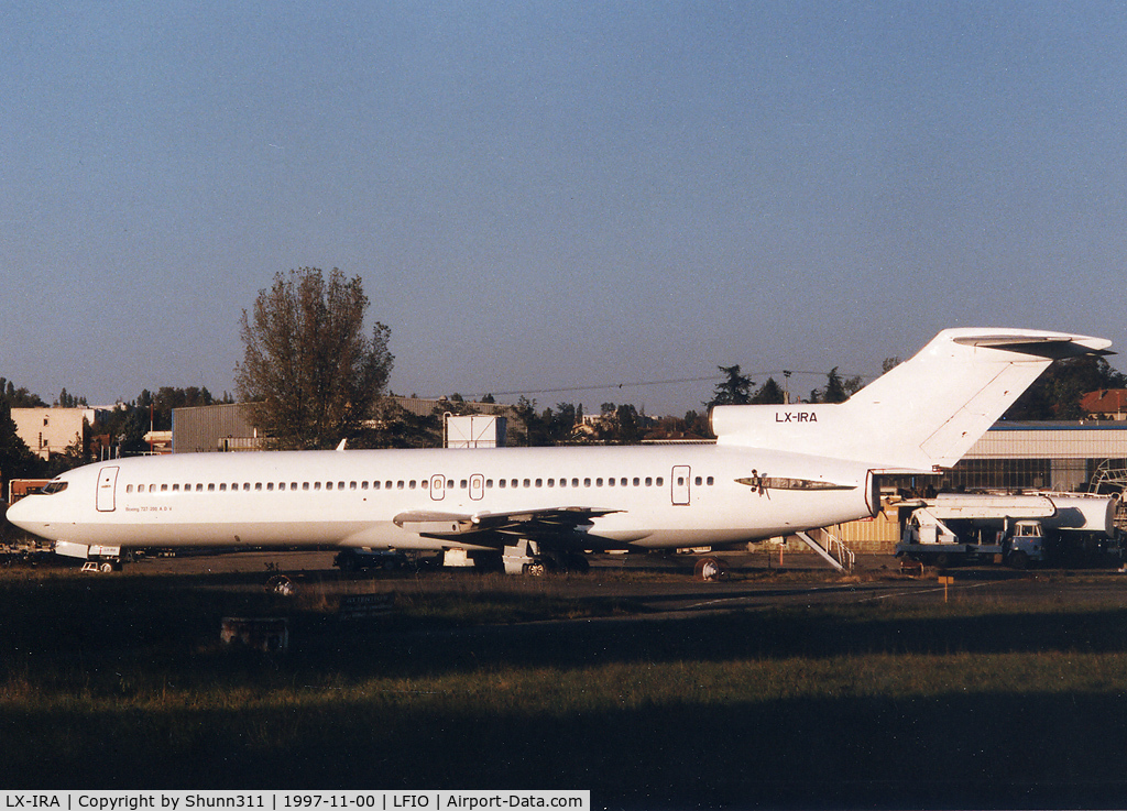 LX-IRA, 1980 Boeing 727-228 C/N 22081, On maintenance at Air France facility