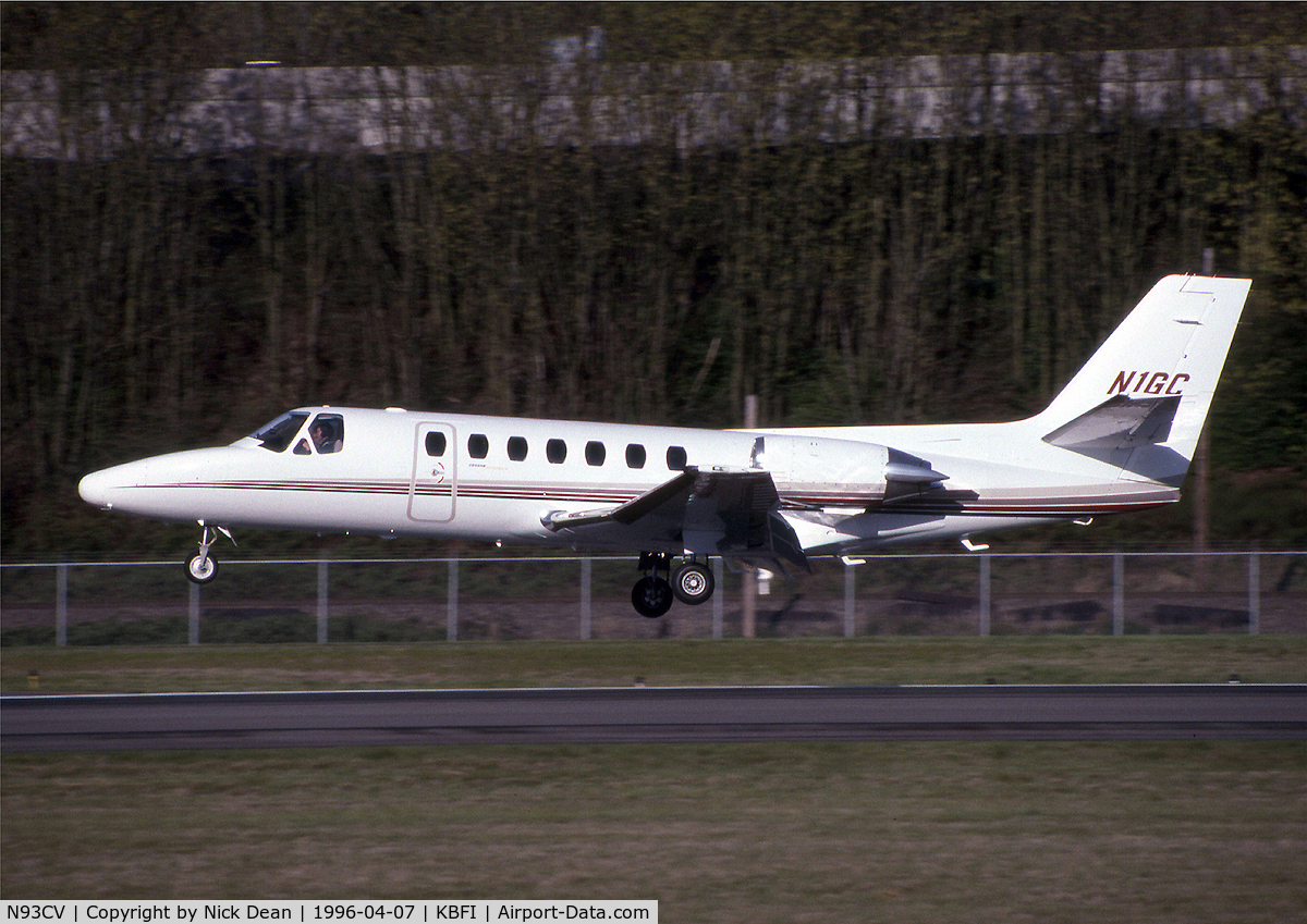 N93CV, 1993 Cessna 560 C/N 560-0239, KBFI (Seen here as N1GC and currently registered N93CV as posted)