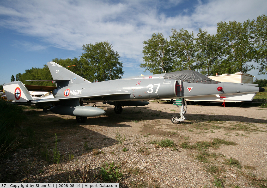 37, Dassault Etendard IV.M C/N 37, Preserved