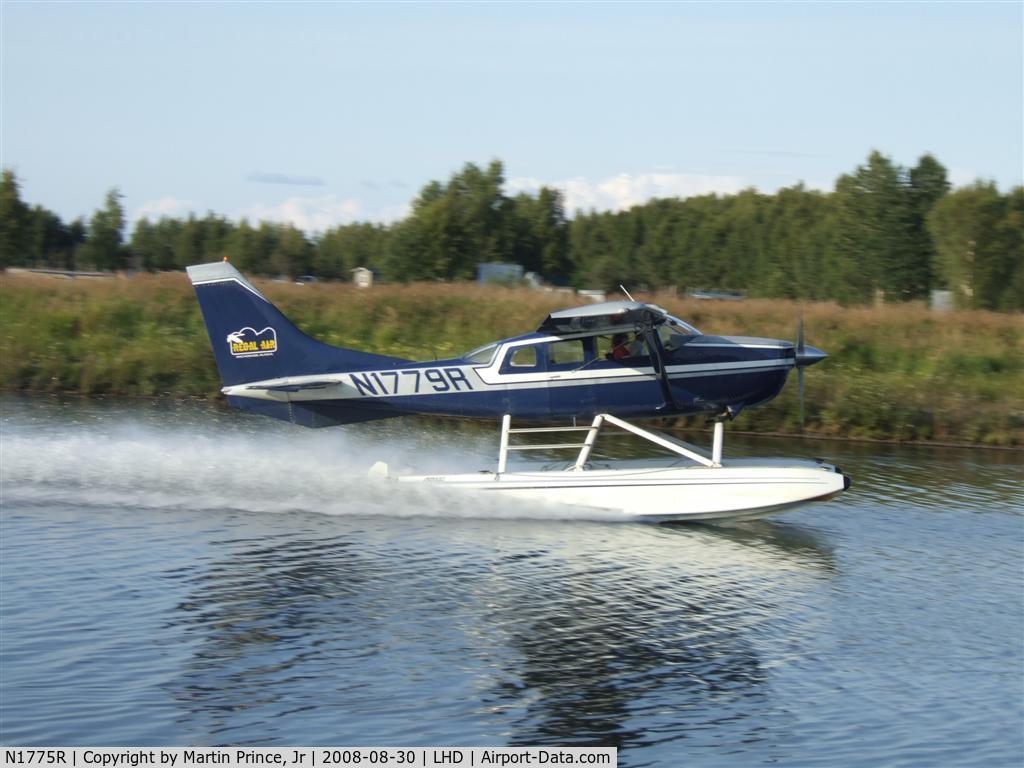 N1775R, 1974 Cessna A185F Skywagon 185 C/N 18502494, Back taxiing Lake Hood