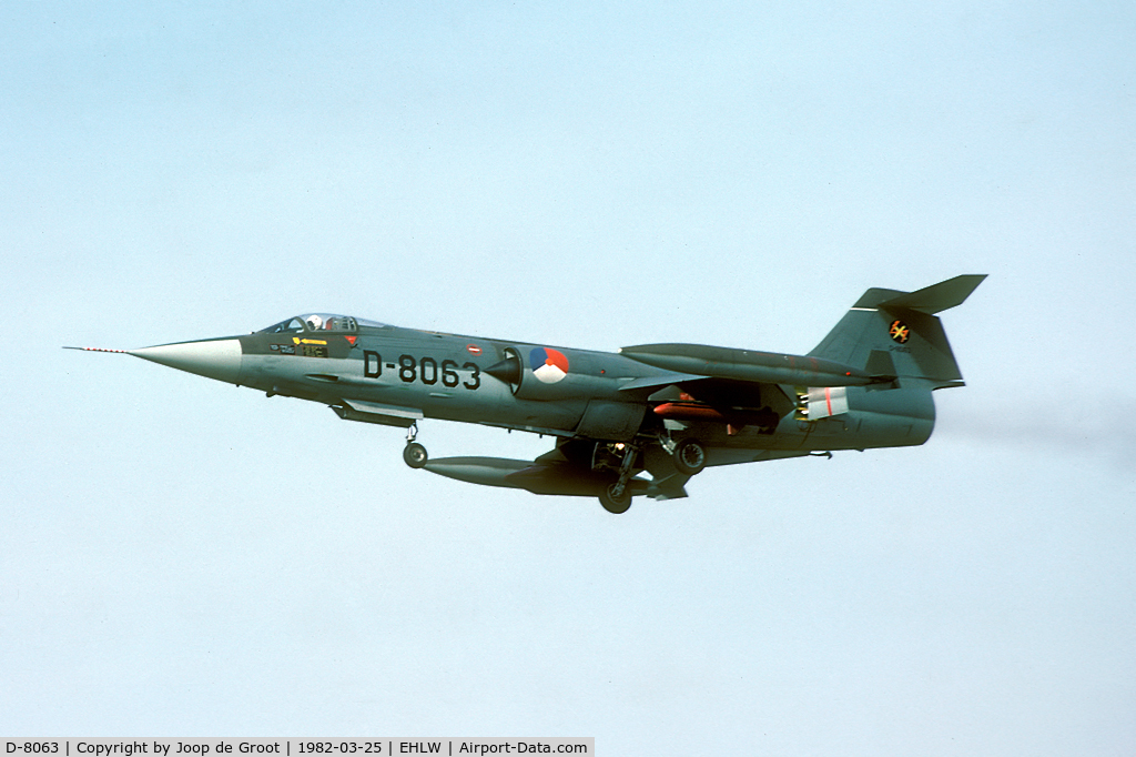 D-8063, Lockheed F-104G Starfighter C/N 683-8063, In 1982 this Starfighter arrived at Leeuwarden for target tow duries. The winch equipment can be seen underneath the wing.