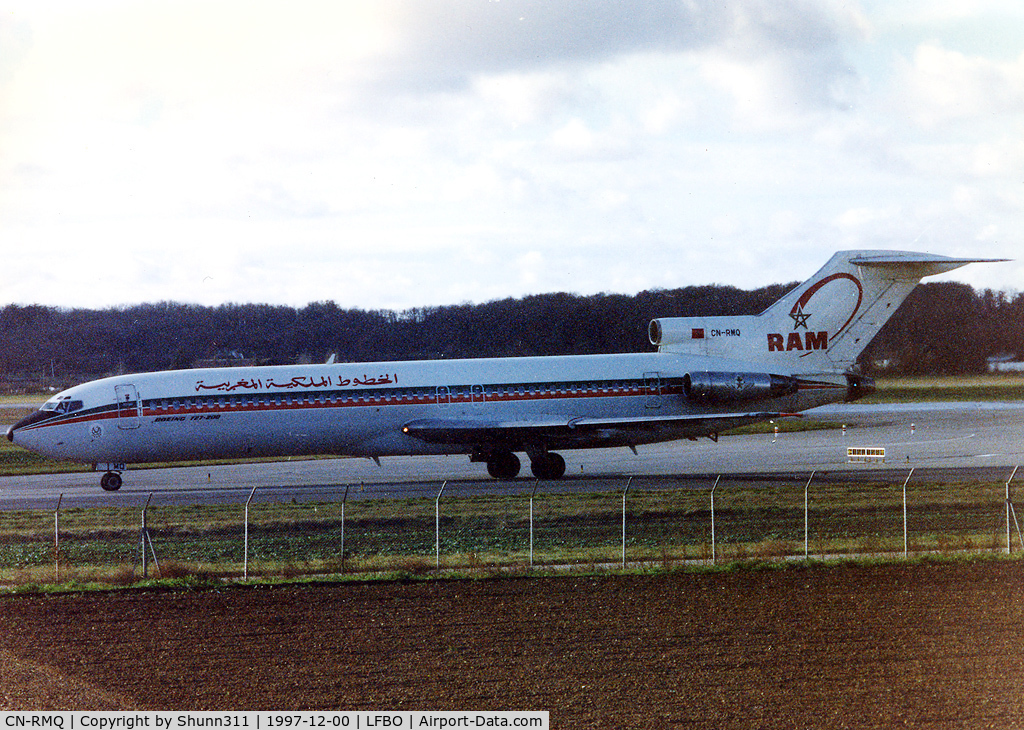 CN-RMQ, 1977 Boeing 727-2B6 C/N 21299, Rolling to the terminal... Sorry for the quality :-|