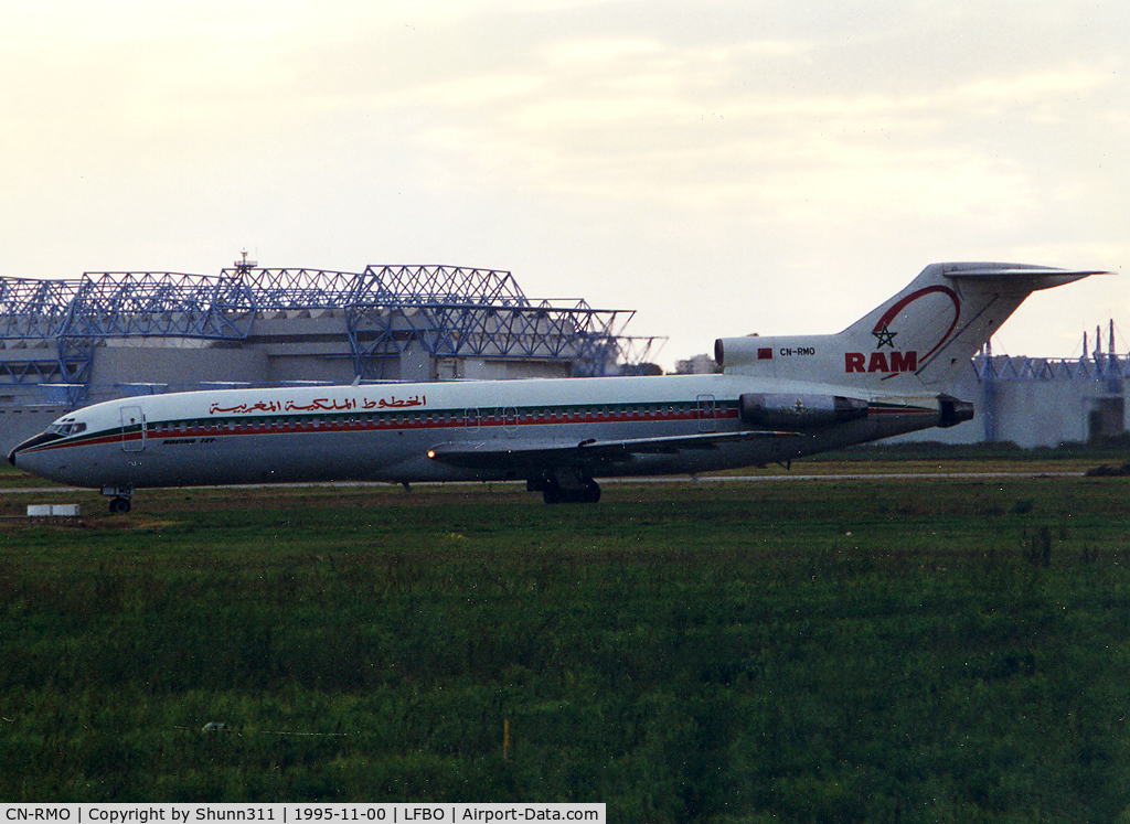 CN-RMO, 1976 Boeing 727-2B6 C/N 21297/1236, Rolling to the terminal
