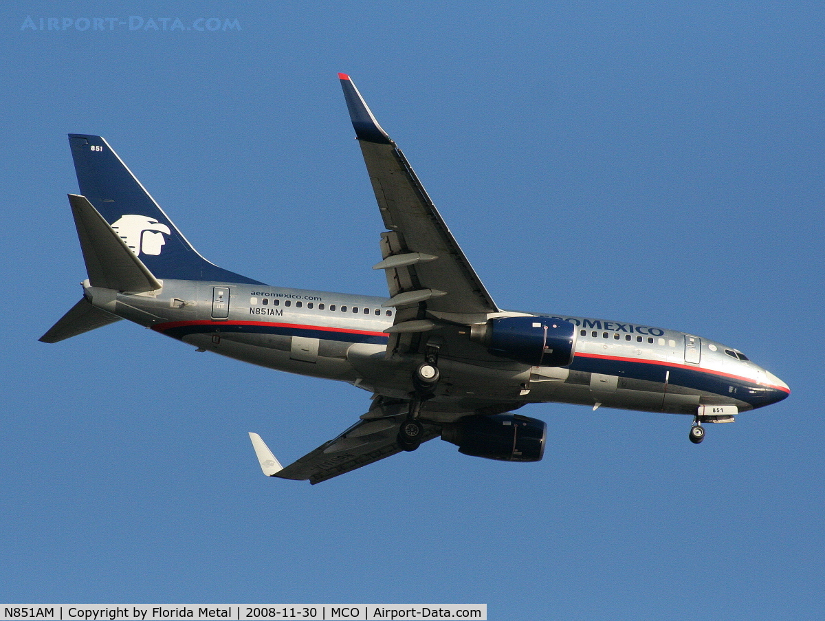 N851AM, 2003 Boeing 737-752 C/N 29363, Aeromexico 737-700