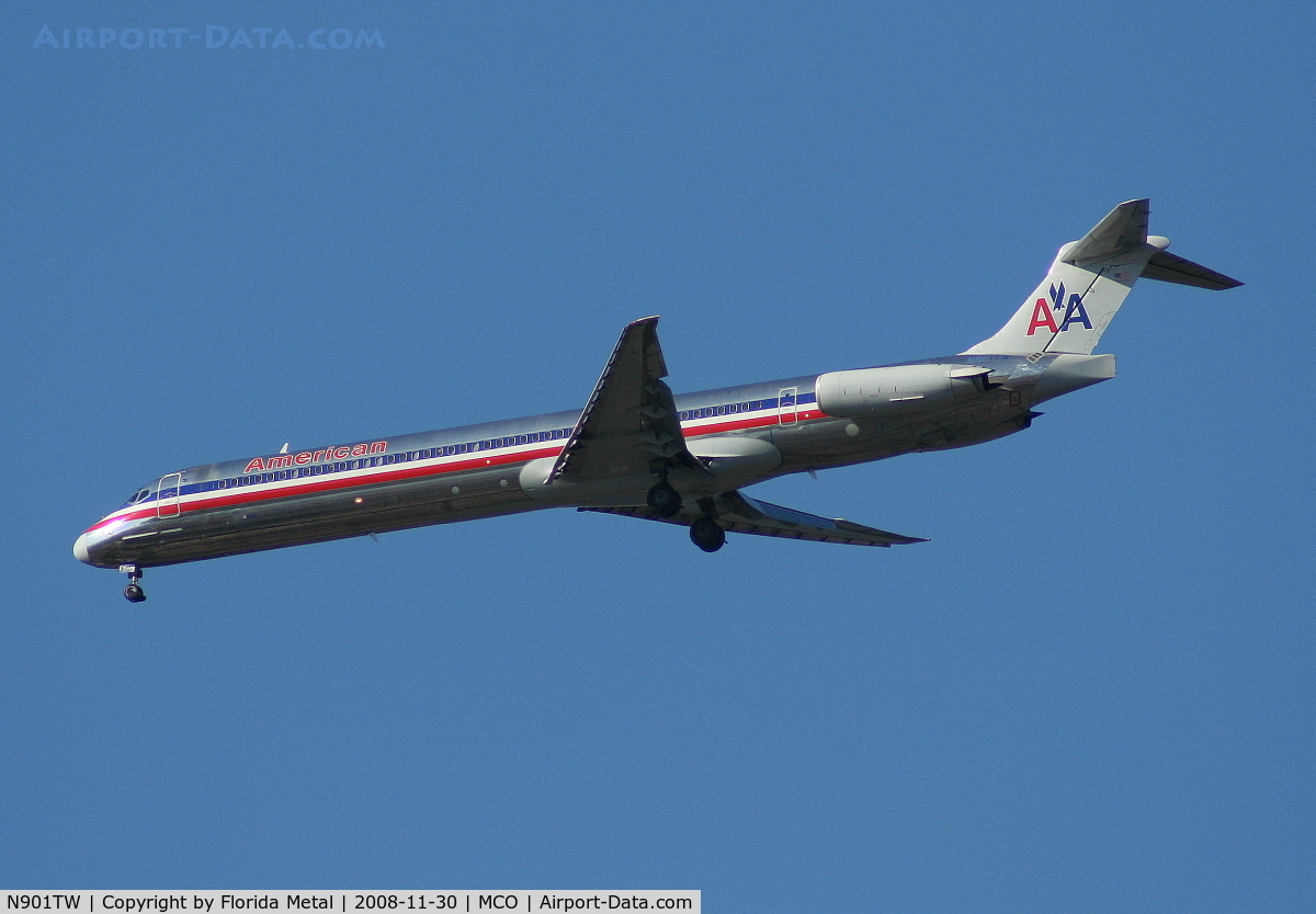 N901TW, 1983 McDonnell Douglas MD-82 (DC-9-82) C/N 49166, American MD-82