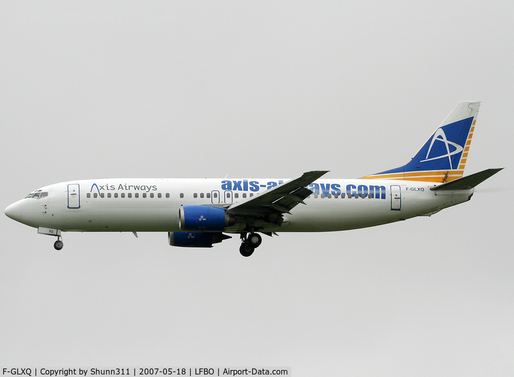 F-GLXQ, 1990 Boeing 737-4Y0 C/N 24688, Landing rwy 32L