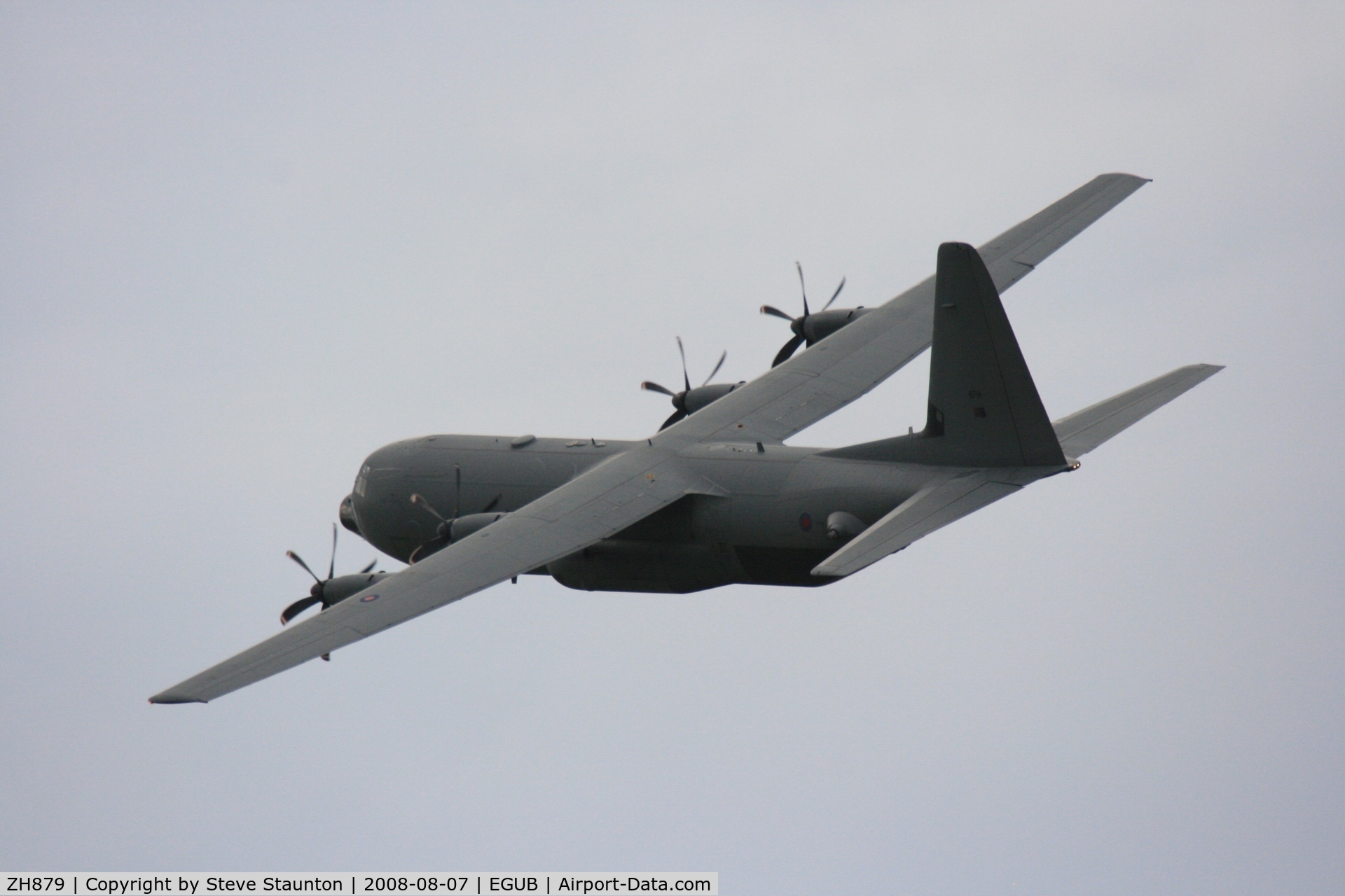 ZH879, 1998 Lockheed Martin C-130J-30 Hercules C.4 C/N 382-5463, RAF Benson Families Day, RAF Benson, Oxfordshire, England - August 2008