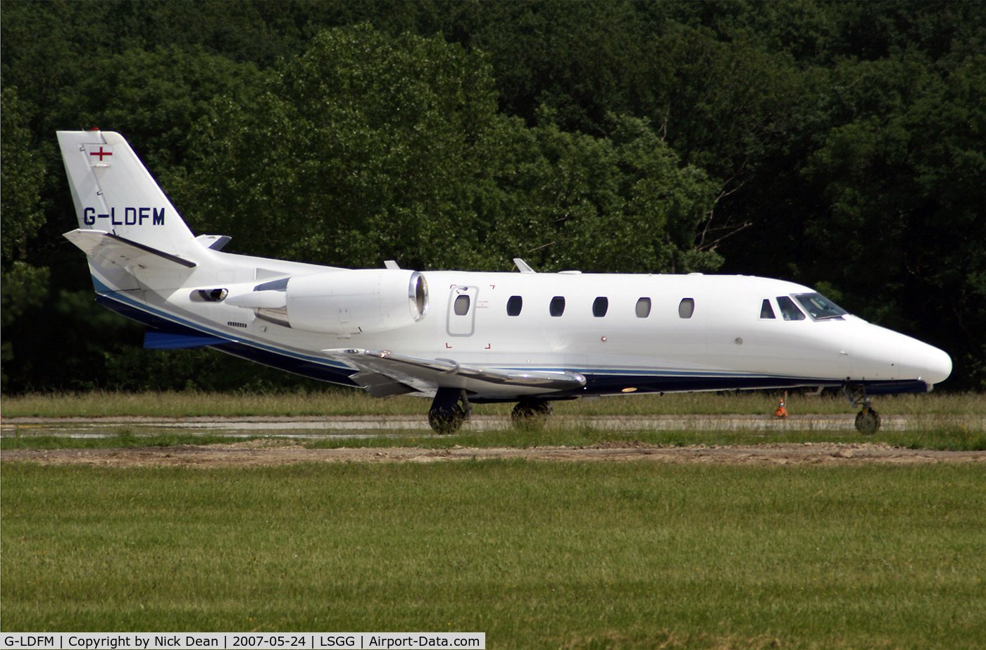G-LDFM, 2002 Cessna 560XL Citation Excel C/N 560-5242, LSGG