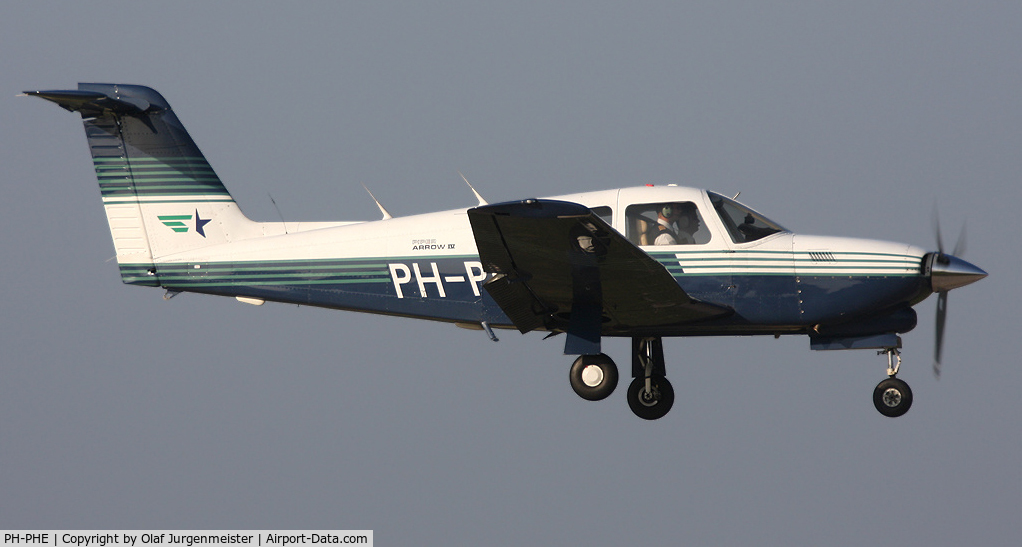 PH-PHE, Piper PA-28RT-201T Turbo Arrow IV Arrow IV C/N 28R-8331022, PA-28RT-201T