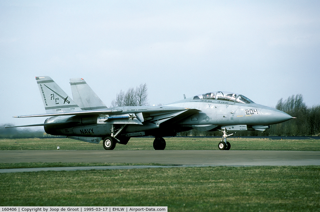 160406, Grumman F-14A Tomcat C/N 262, The stars of the 1995 FWIT exercise were the Tomcats of VF-32.