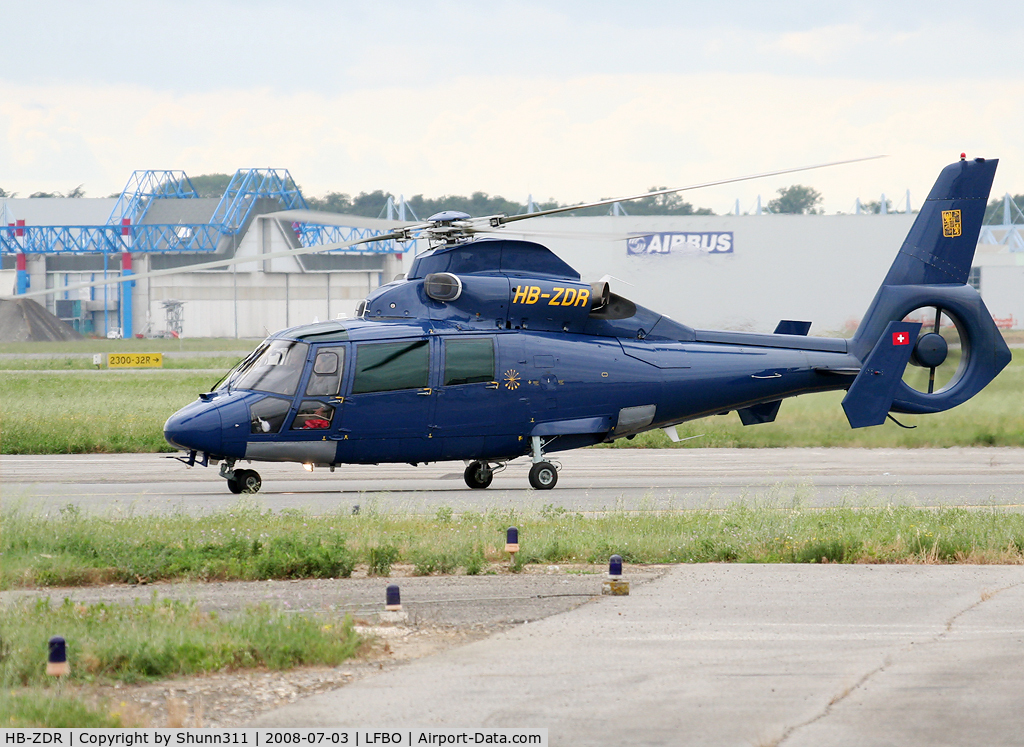 HB-ZDR, 2001 Eurocopter AS-365N-3 Dauphin 2 C/N 6584, Ready for departure...