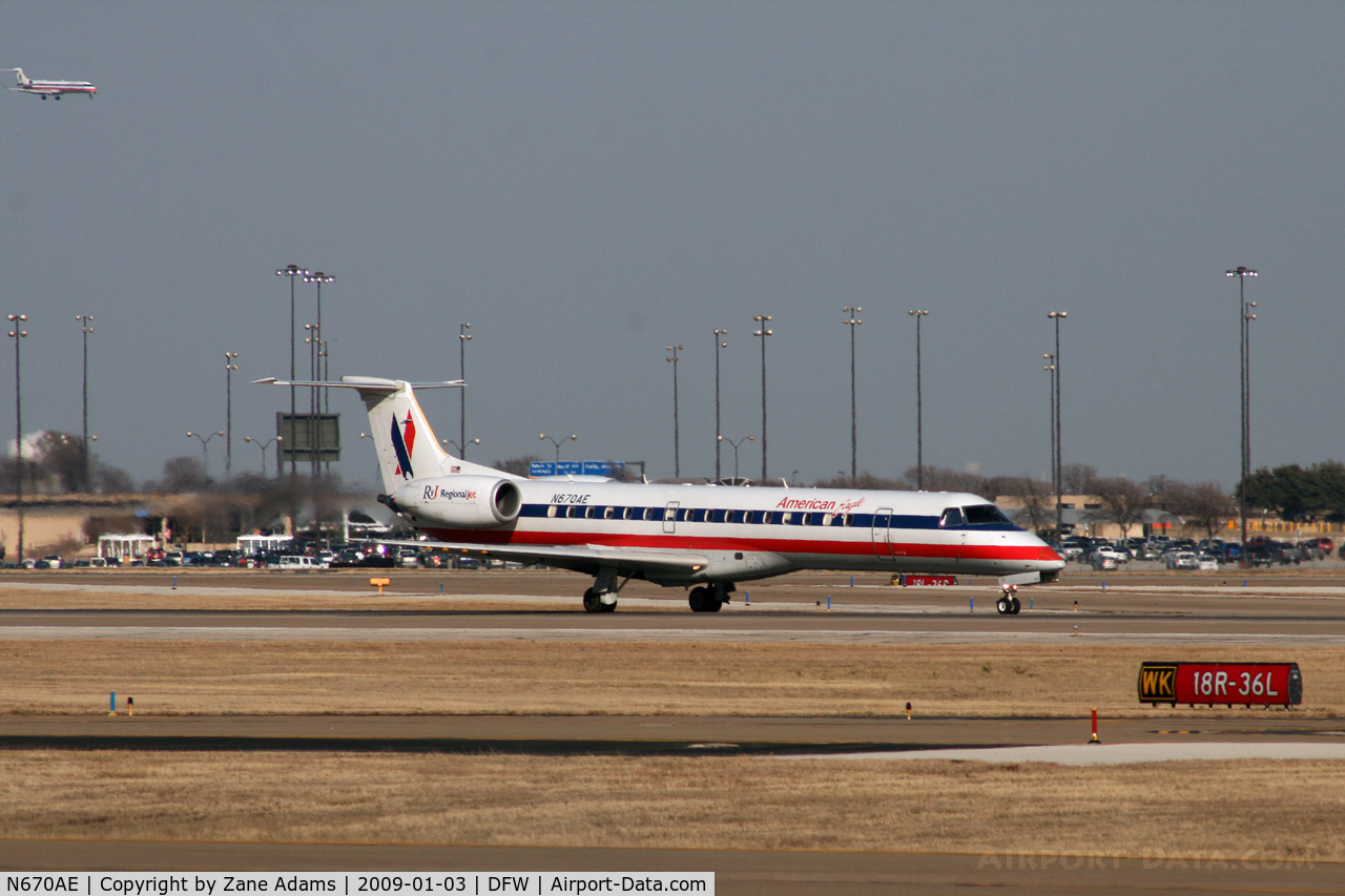 N670AE, 2004 Embraer ERJ-145LR (EMB-145LR) C/N 145790, American Eagle landing at DFW