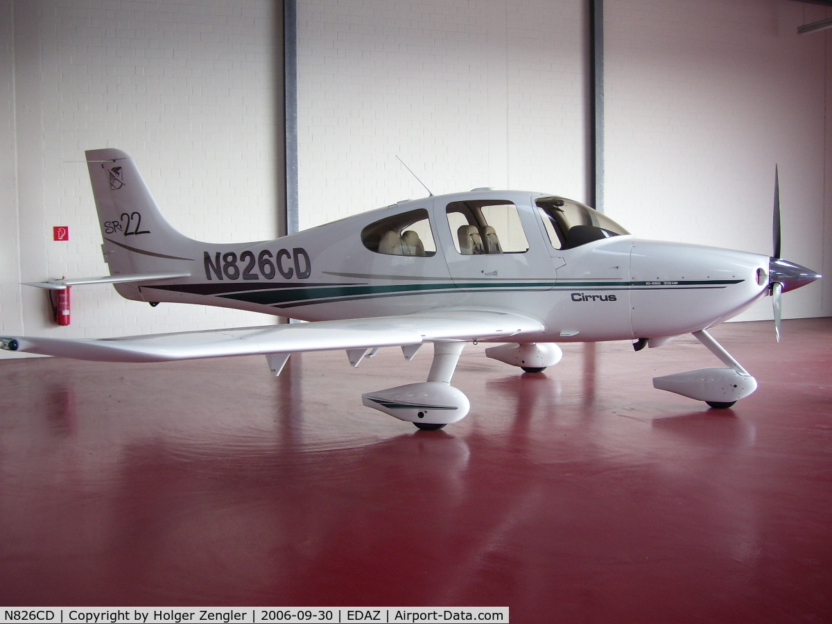 N826CD, 2015 Cirrus SR-22T GTS Platinum C/N 1083, www.cirrusdeutschland.de (Schoenhagen airfield)