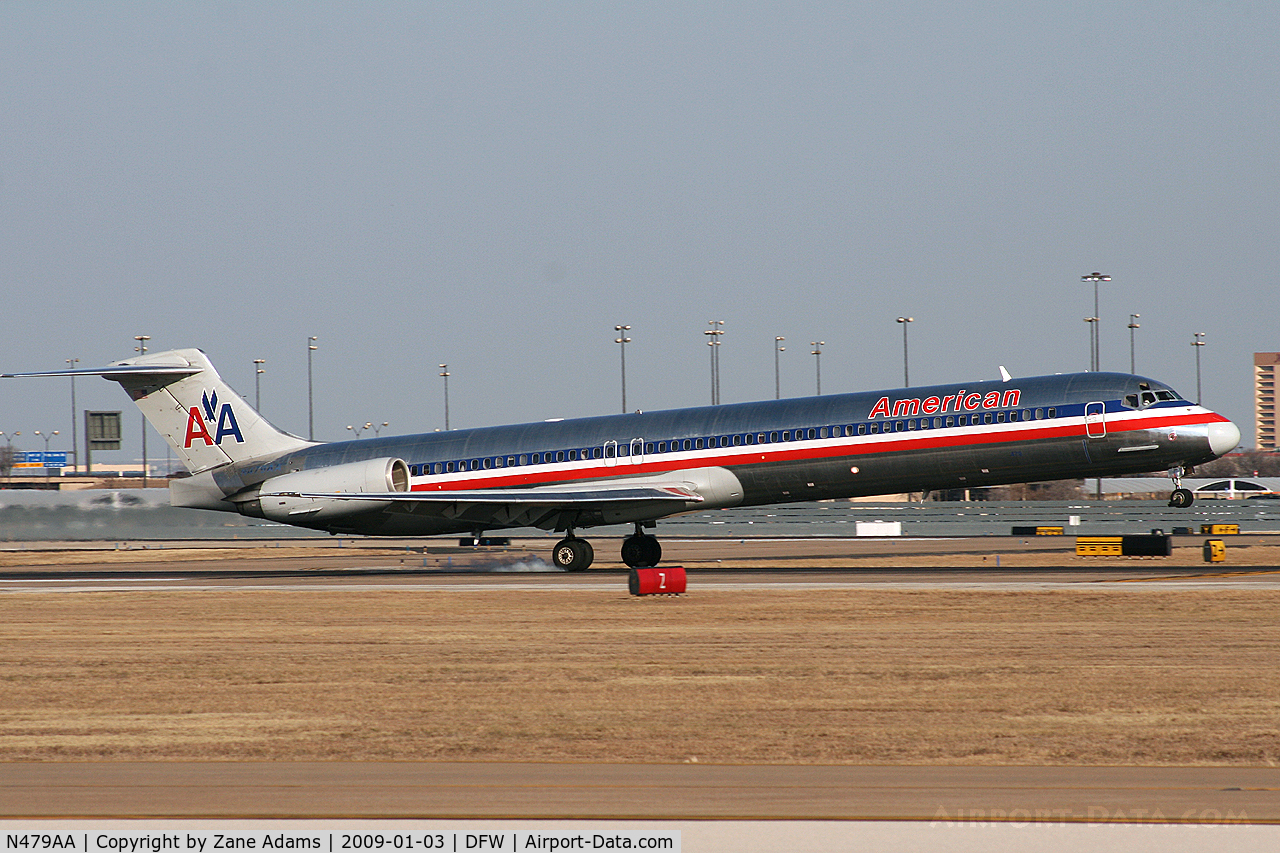 N479AA, 1988 McDonnell Douglas MD-82 (DC-9-82) C/N 49654, American Airlines MD-80 at DFW